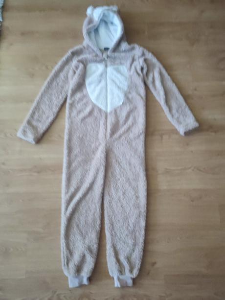 Overal jemnučký, in extenso,152