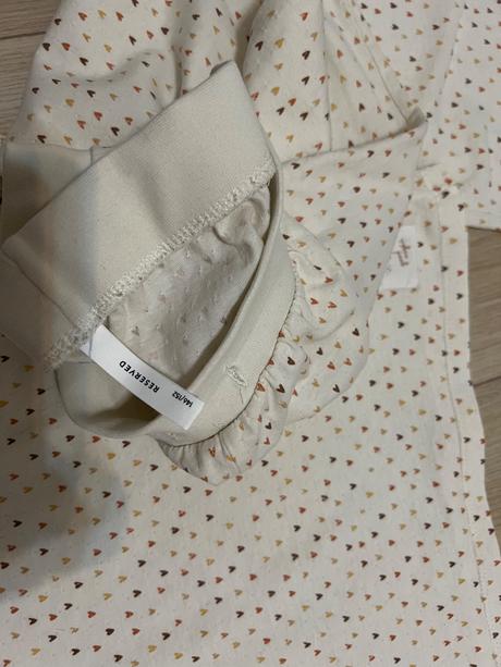 Pyžamo, reserved,146