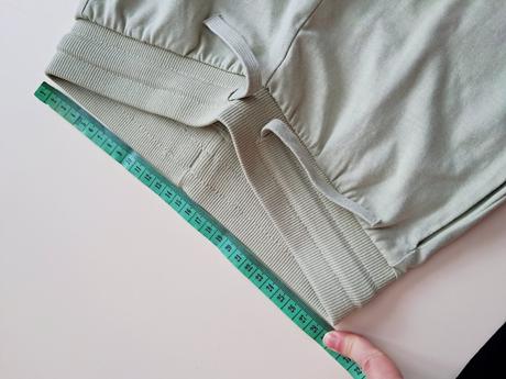 Teplaky h&m v.140, h&m,140