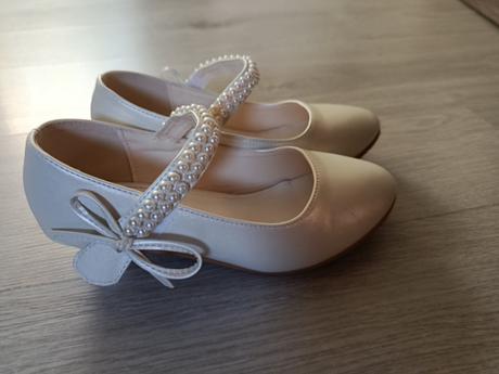 Slávnostné topánky, 35