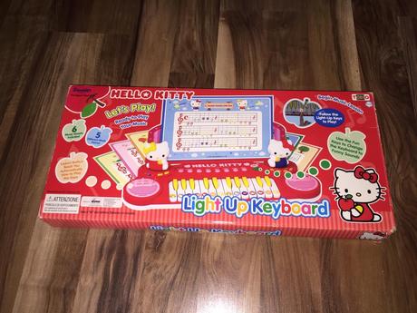 Piano hello kitty, 