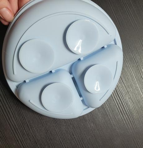 Prvé misky na jedenie pre bábätko + prvý príbor,