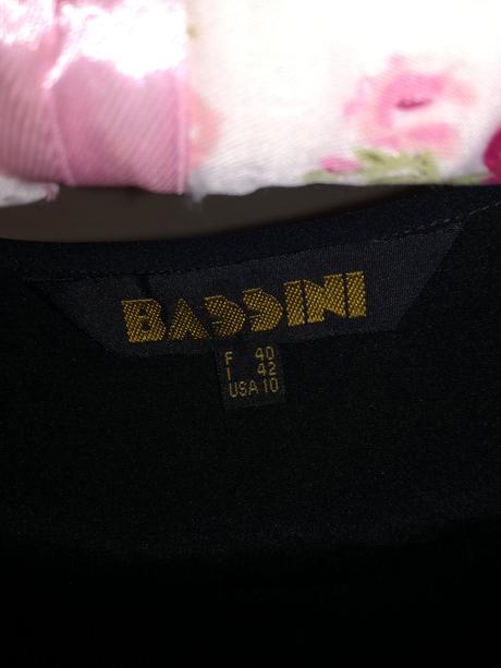 Cierny top s aplikaciou, l