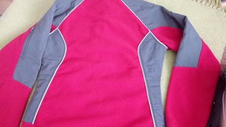 Červeno sivá mikina, exiray,l