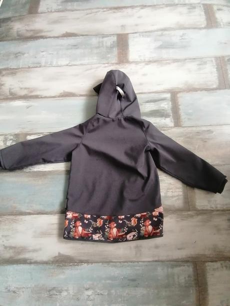 Zateplena softselova bunda unuo c. 122/128, unuo,128