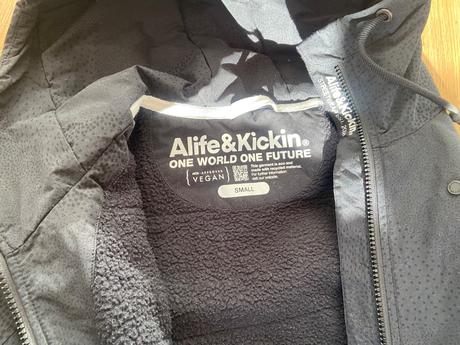 Zimná bunda alife & kickin, s