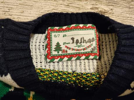 Vianočný sveter skriatok, 122