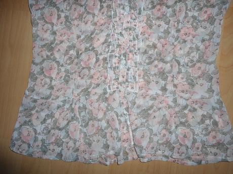 Priesvitna kvietkova kosela, xs