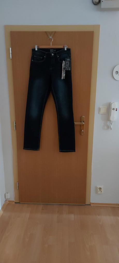 Rifle identic s vysačkou, 32