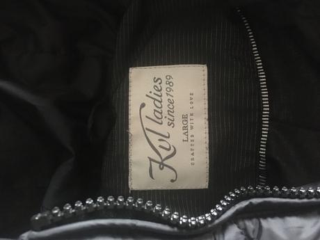 Zimna bunda kenvelo, kenvelo,l