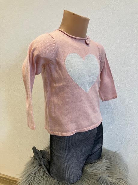 Dievčenský sveter so strieborným srdiečkom (86), h&m,86