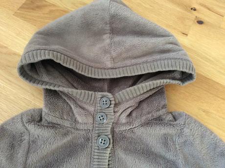 Hruby mikinkovy svetrik, gap,122