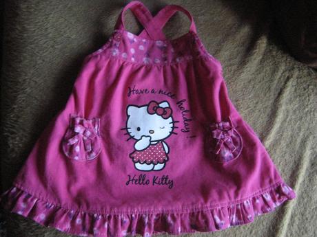Šaty s hello kitty a body, zn. sanrio, disney,74