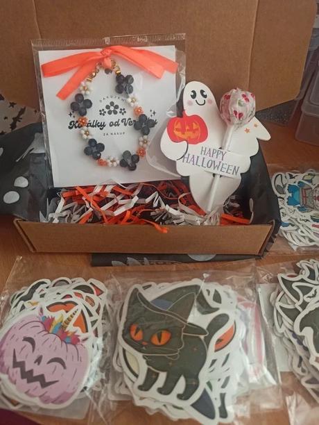 Náramok z korálok,