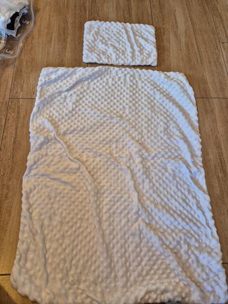 Tenká prikrývka s vankúšom, 