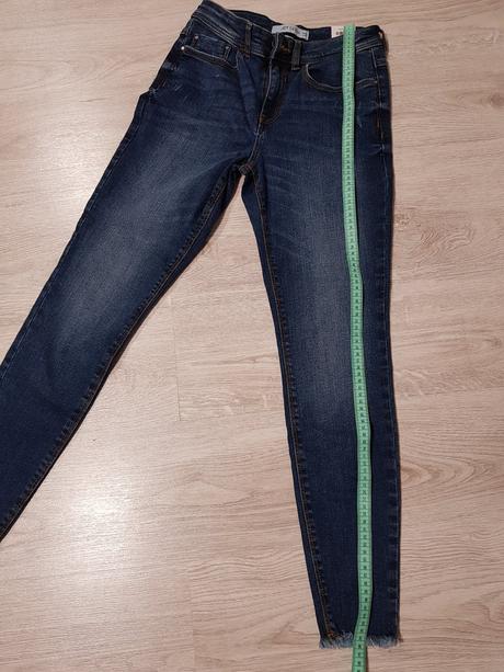 Skinny rifle jacqueline de yong, s