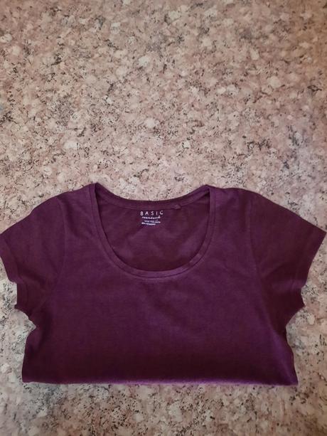 Dámske  tričko veľ. s, s