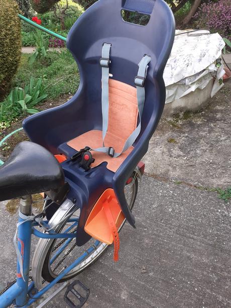 Sedačka na bicykel, 