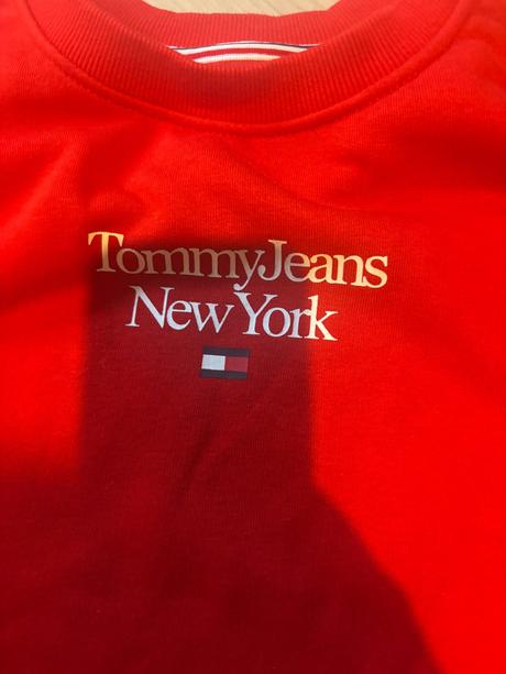 Predam novú dámsku mikinu tommy jeans, tommy hilfiger,m