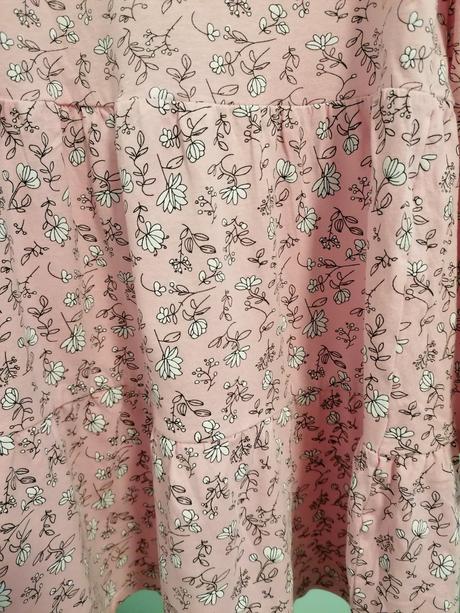 Ružové šaty pre mladú slečnu, sinsay,140