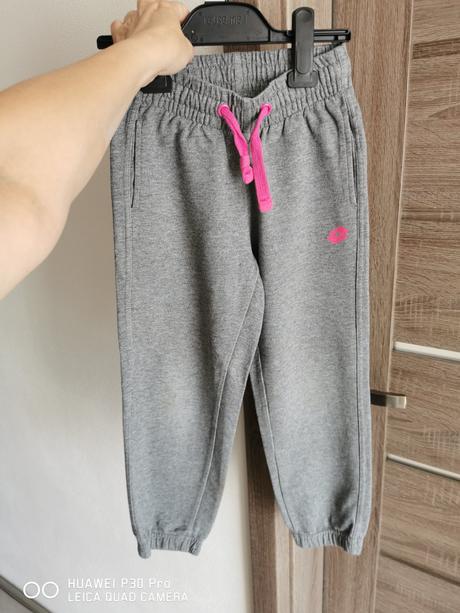 Dievčenské tepláky, lotto,116