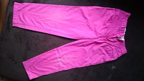 Ružové nohavice, 116