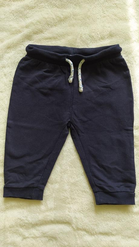 Tmavomodre teplaky, pepco,74