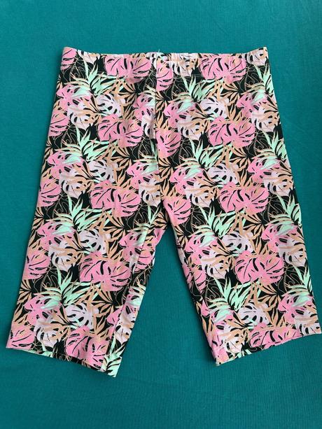 Kratke leginy, reserved,134