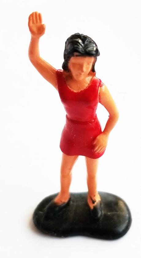 Kinder - nekinder figúrky,