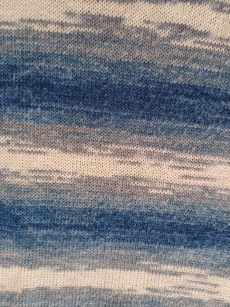 Svetrikove tricko, s