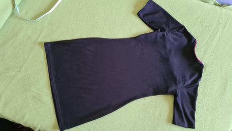 Jednoduché šatičky, 146