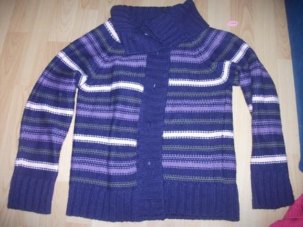 Fialovy svetrik just play, 140