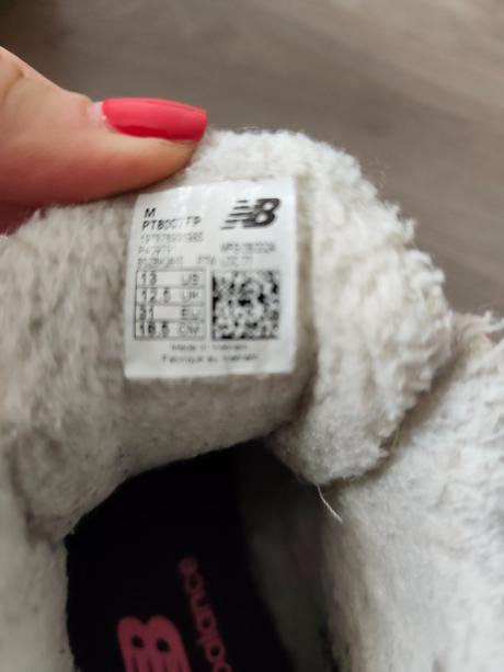 Dievčenské zateplené čižmy, new balance,31