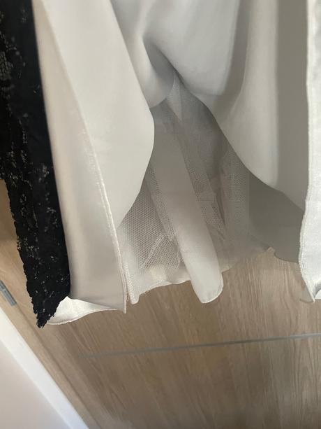 Spoločenské šaty s bolerkom, 40