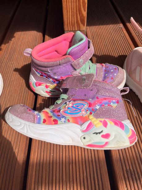 Skechers 30 blikajuce jednorozec, skechers,30