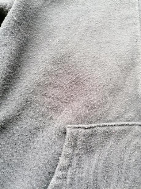 Tmavomodrá mikinka, reserved,104