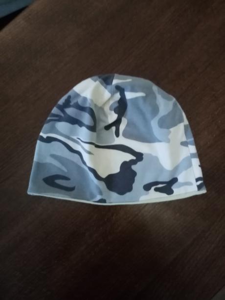 Dvojvrstvova čiapka, 128