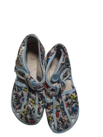 Chlapčenské papučky, 29