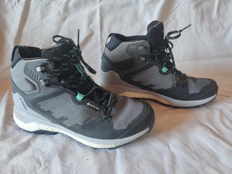 Turisticke topanky adidas skychaser v 40 23 - 26cm, adidas,40