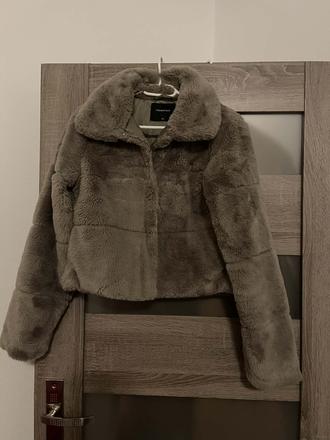 Kozuch z umelej kozusiny, xs