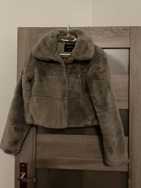 Kozuch z umelej kozusiny, xs