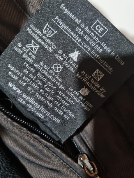 Zimna bunda zn. wallensteyn, 42