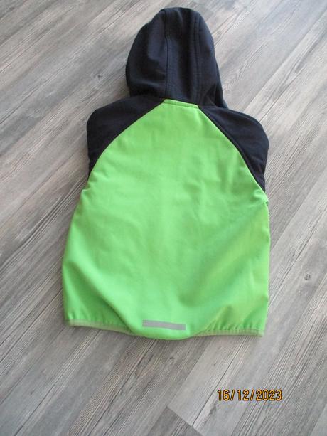 Softshell bundička, 104