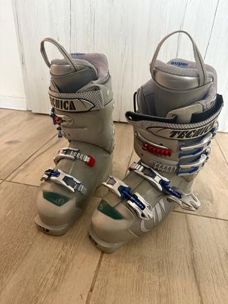 Lyžiarky dámske, tecnica,39