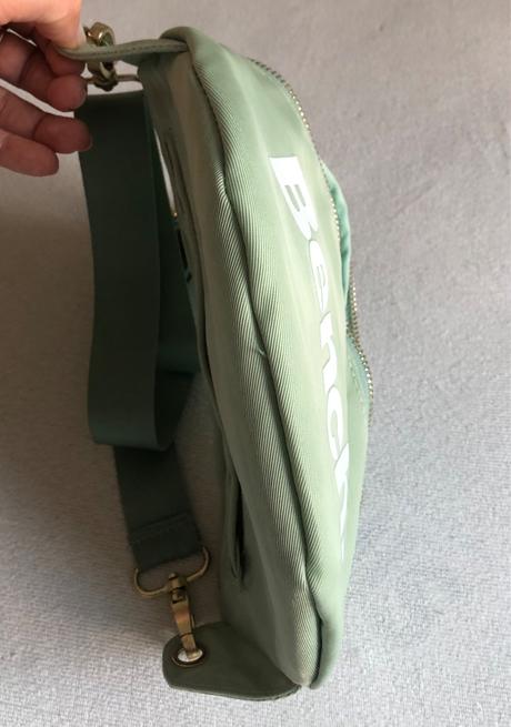 Nová zelená ľadvinka bench,