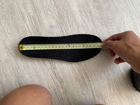 Turisticke topanky, 36