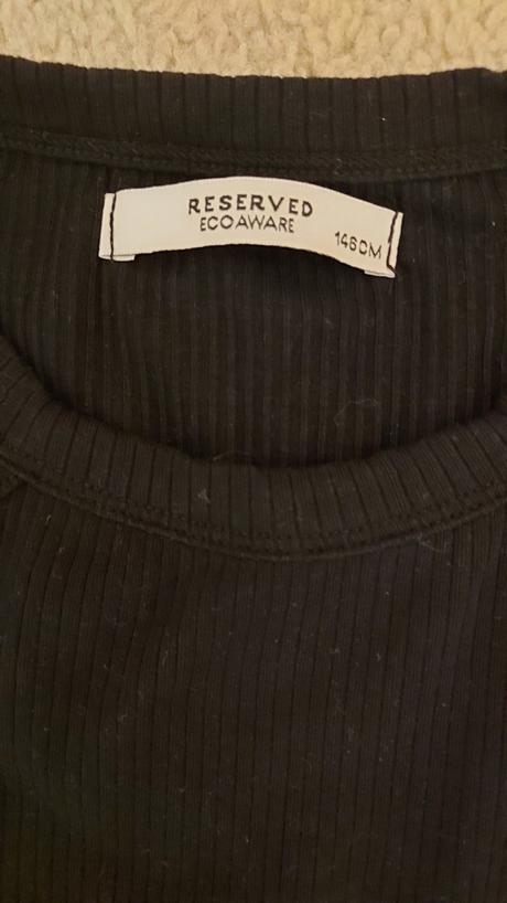 Tricko, reserved,146