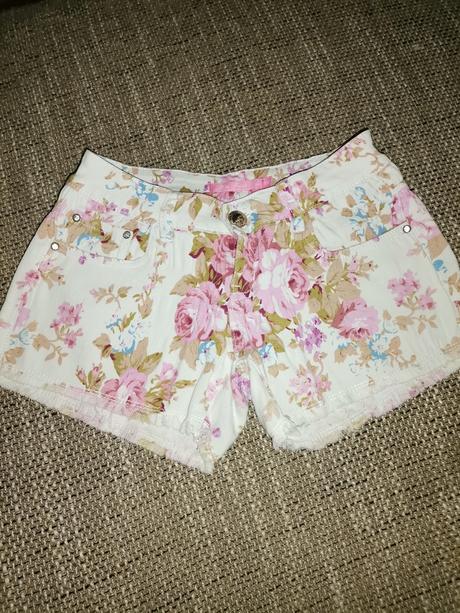 Krátke nohavice miss grace veľ. xs, 188