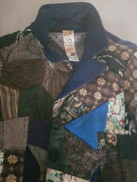 Desigual bunda, desigual,38