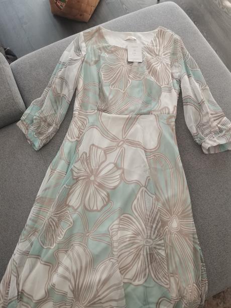 Dámske spoločenské šaty, l